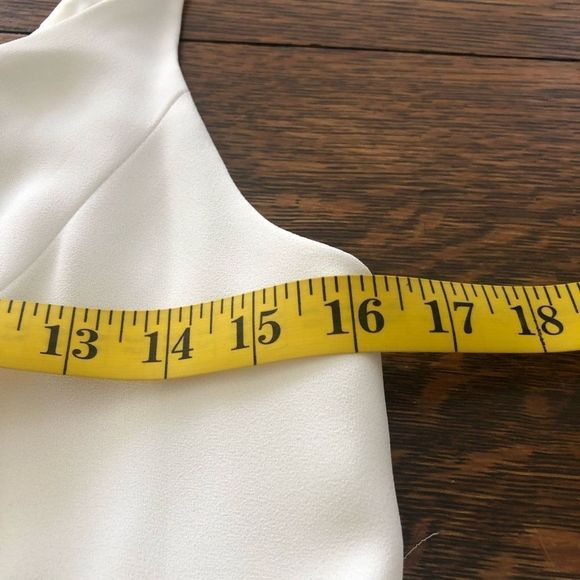 Vintage Watters and Watters Elegant White Crepe Gown - Picture 10 of 13